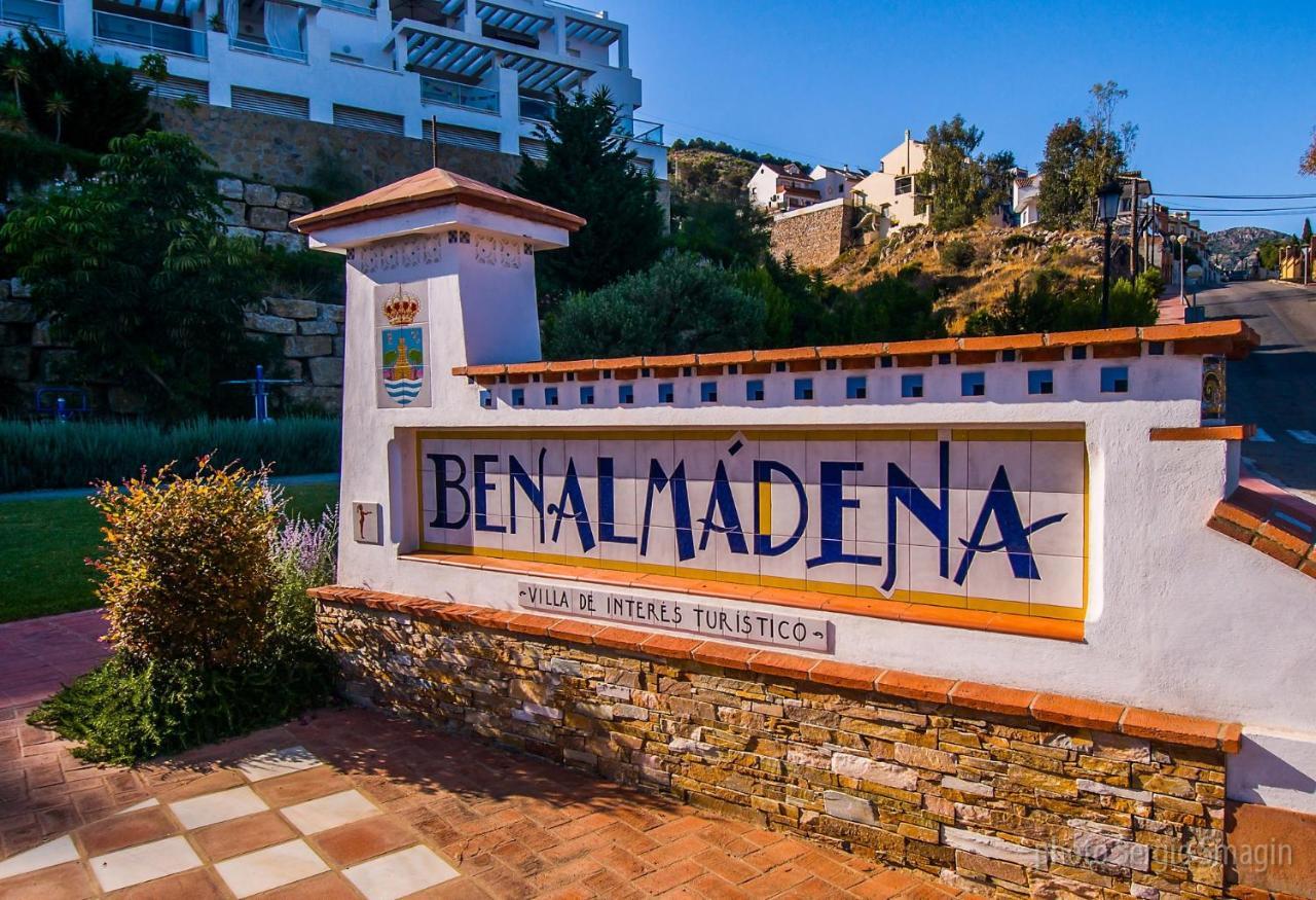 Atico Deluxe - Gran Terraza Con Vistas Panoramicas - Piscina - Parking Gratis Apartment Benalmadena Exterior photo
