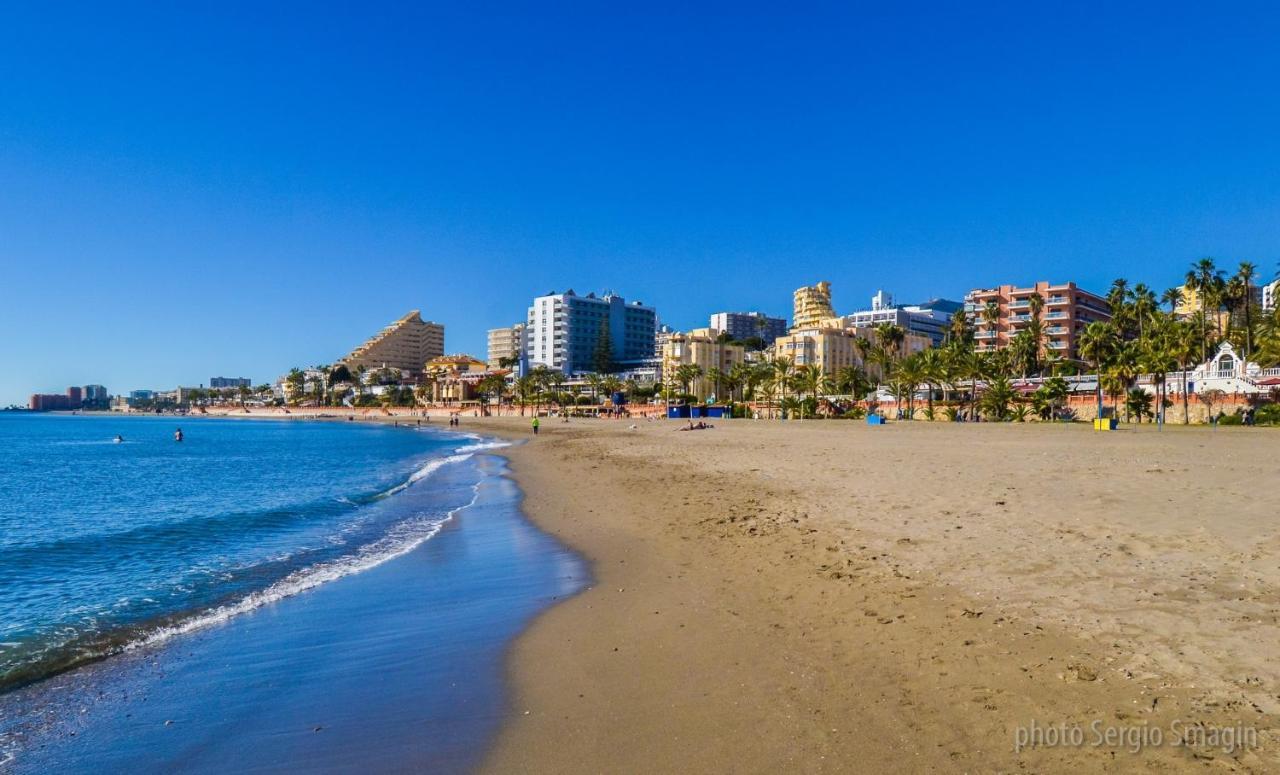 Atico Deluxe - Gran Terraza Con Vistas Panoramicas - Piscina - Parking Gratis Apartment Benalmadena Exterior photo